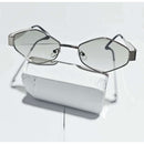 🕶️ Óculos de Sol Feminino Geométrico – Estilo e Elegância em Cada Detalhe