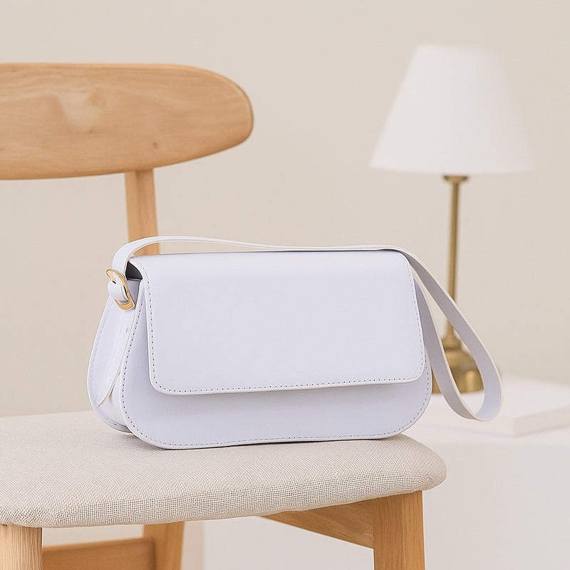 ✨ Bolsa Baguete Helena Feminina em Couro Ecológico ✨