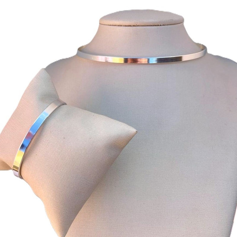 ✨Conjunto Feminino Choker e Pulseira Ajustável Reto Liso