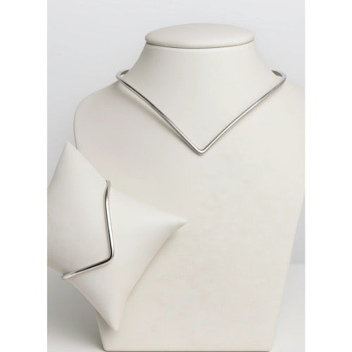 Choker e pulseira em Design V 💎