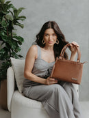 Bolsa Feminina Média Transversal Tiracolo Fechamento Ziper